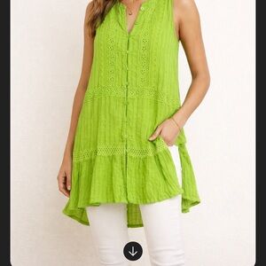 Jessica Simpson Lime Green Sleeveless Button-Front Tunic